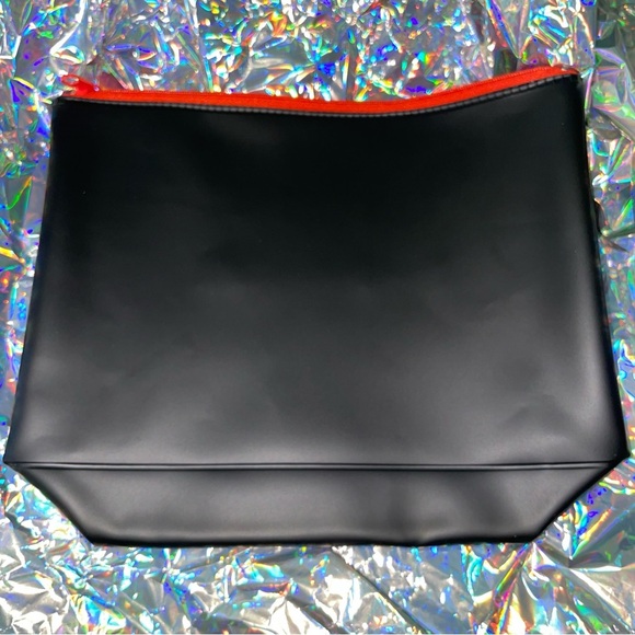 NWT Mac Bundle (Mascara, Cosmetic Bag, Moisturizing Cream, Kiss Ink) - Picture 11 of 12